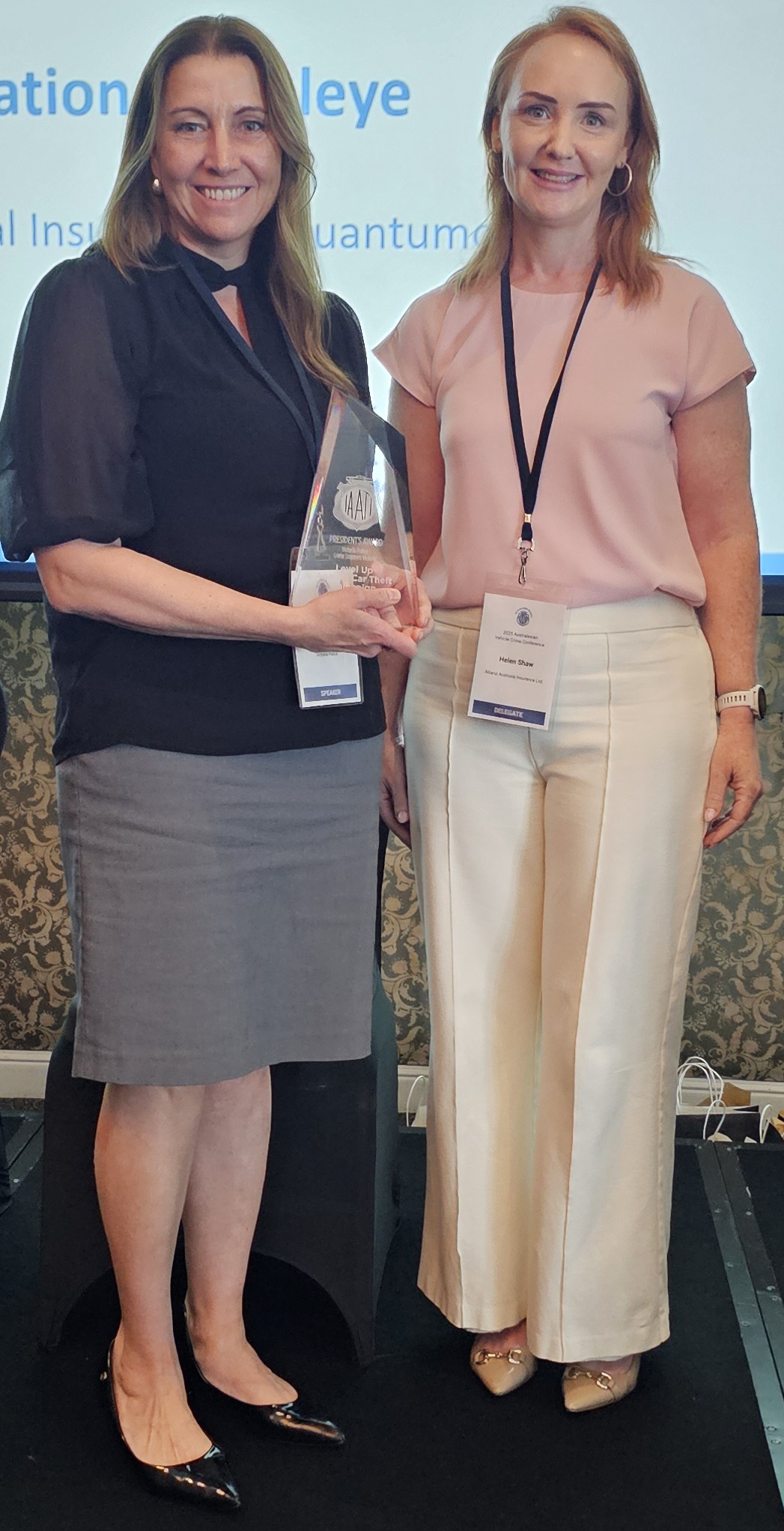 L-R: Detective Inspector Julie Macdonald (Victoria Police) and Helen Shaw (Australasian Branch President, IAATI)