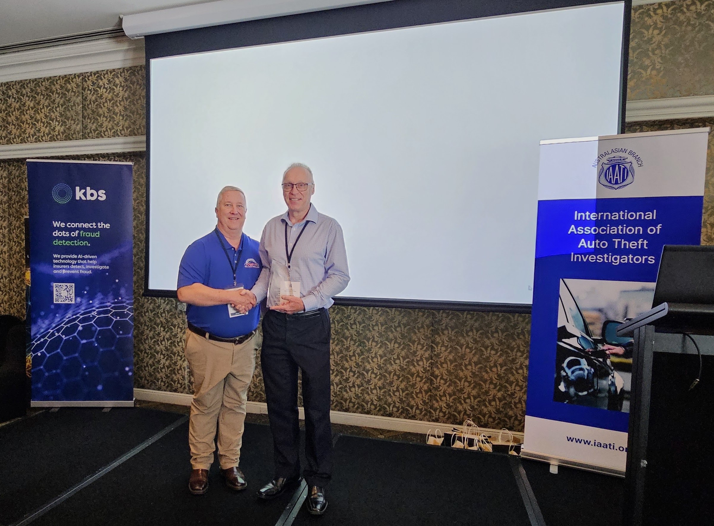 L-R: Rusty Russell (1st Vice President, IAATI) and Paul Thomas (Australasian Branch Member of the Year recipient)